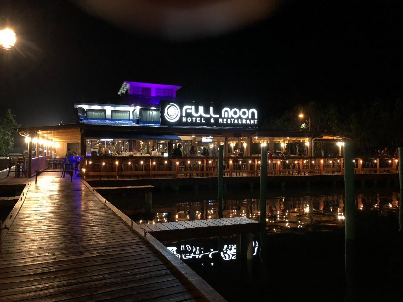 Full Moon Hotel & Restaurant Salinas Extérieur photo